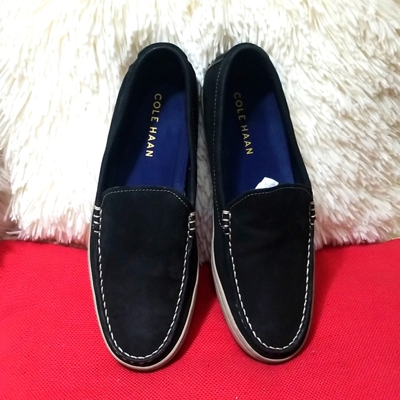 COLE HAAN SHOES - Picture 3 of 11